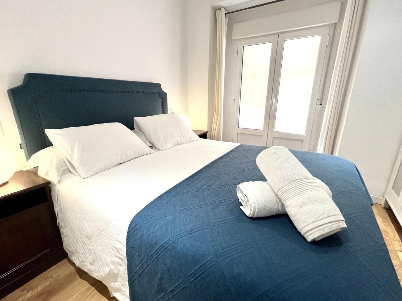 Dplace To Be - Exclusive Apartments In Historic Center マドリード 部屋 写真