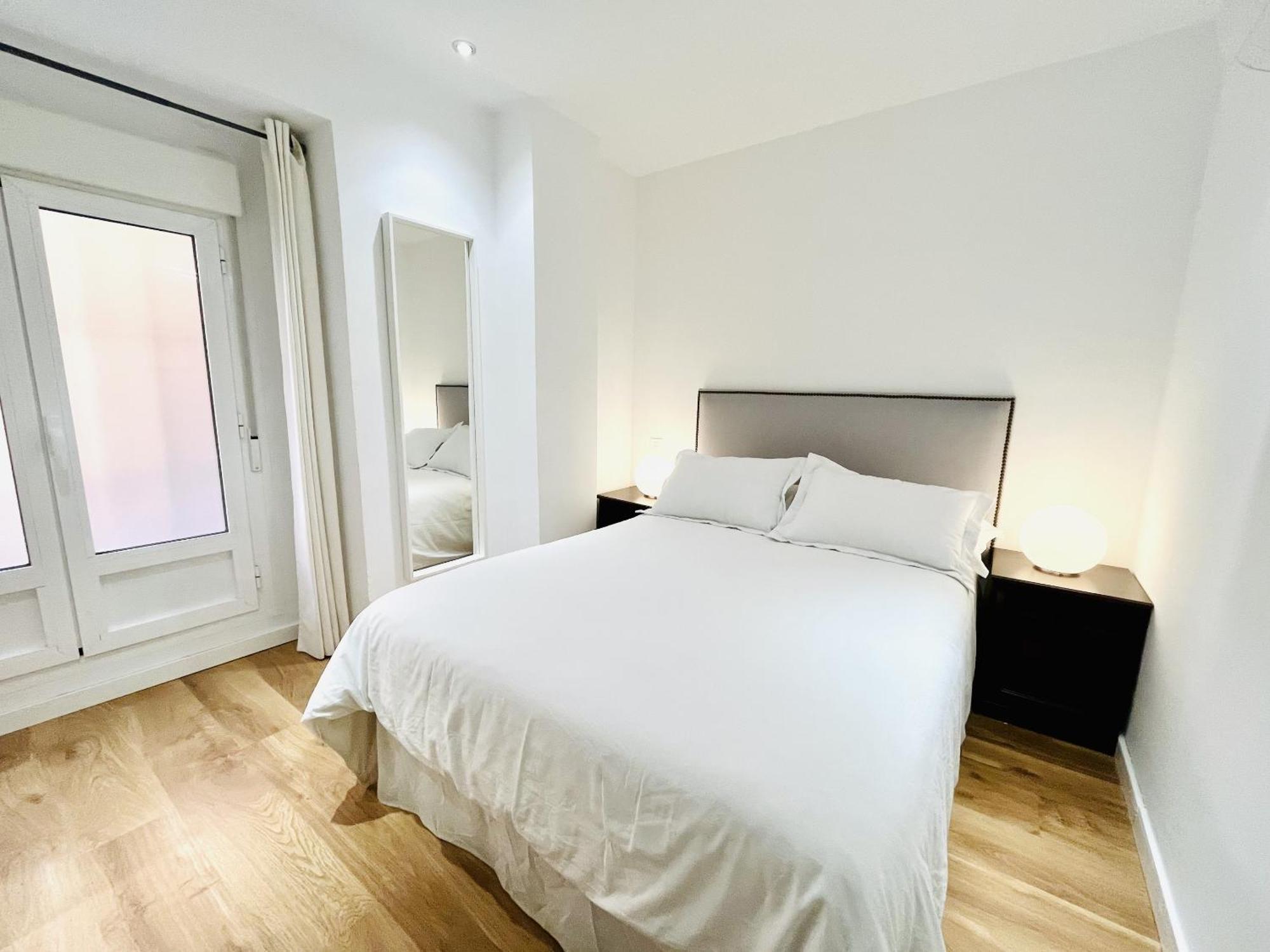 Dplace To Be - Exclusive Apartments In Historic Center マドリード 部屋 写真
