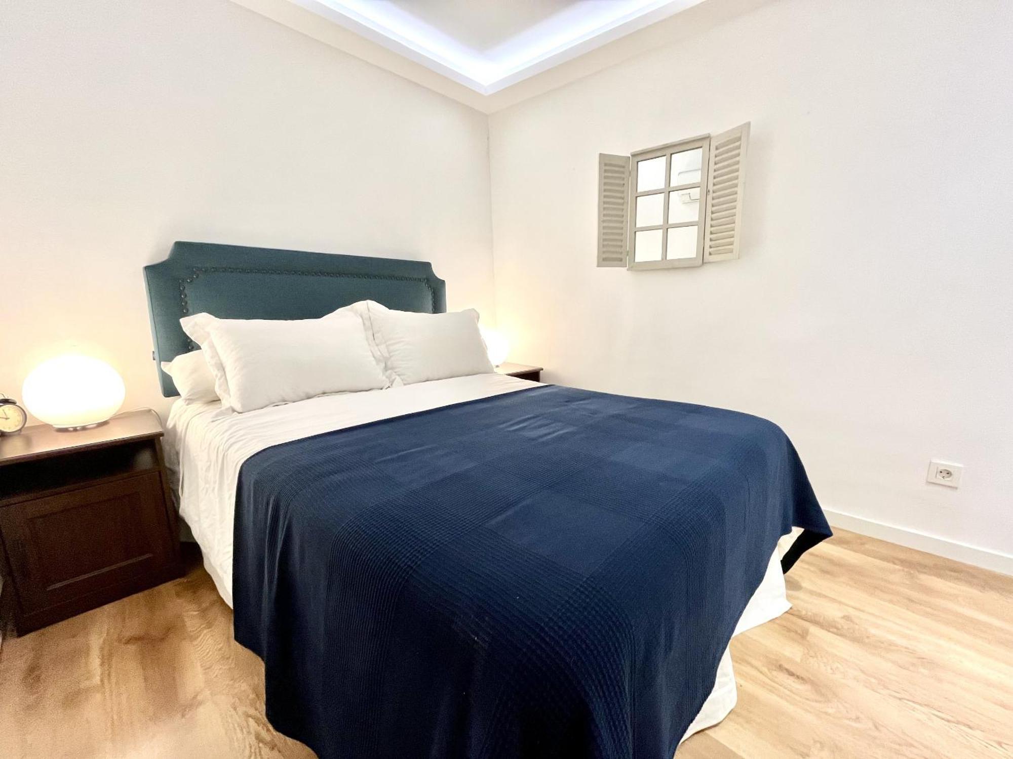 Dplace To Be - Exclusive Apartments In Historic Center マドリード 部屋 写真