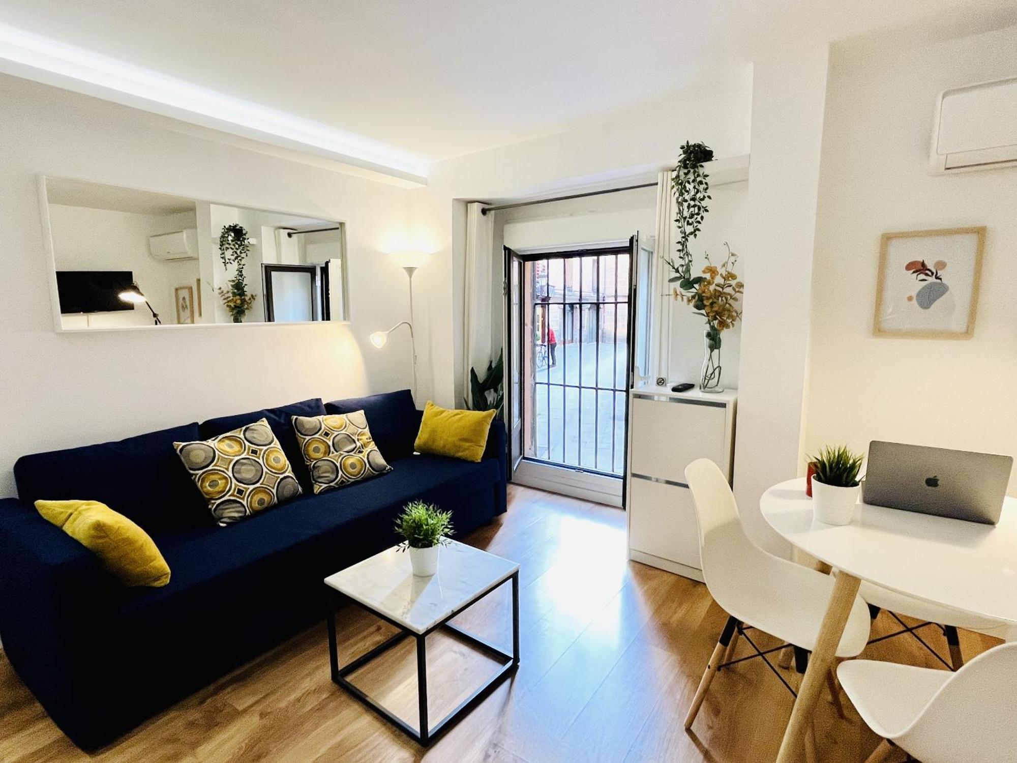 Dplace To Be - Exclusive Apartments In Historic Center マドリード 部屋 写真